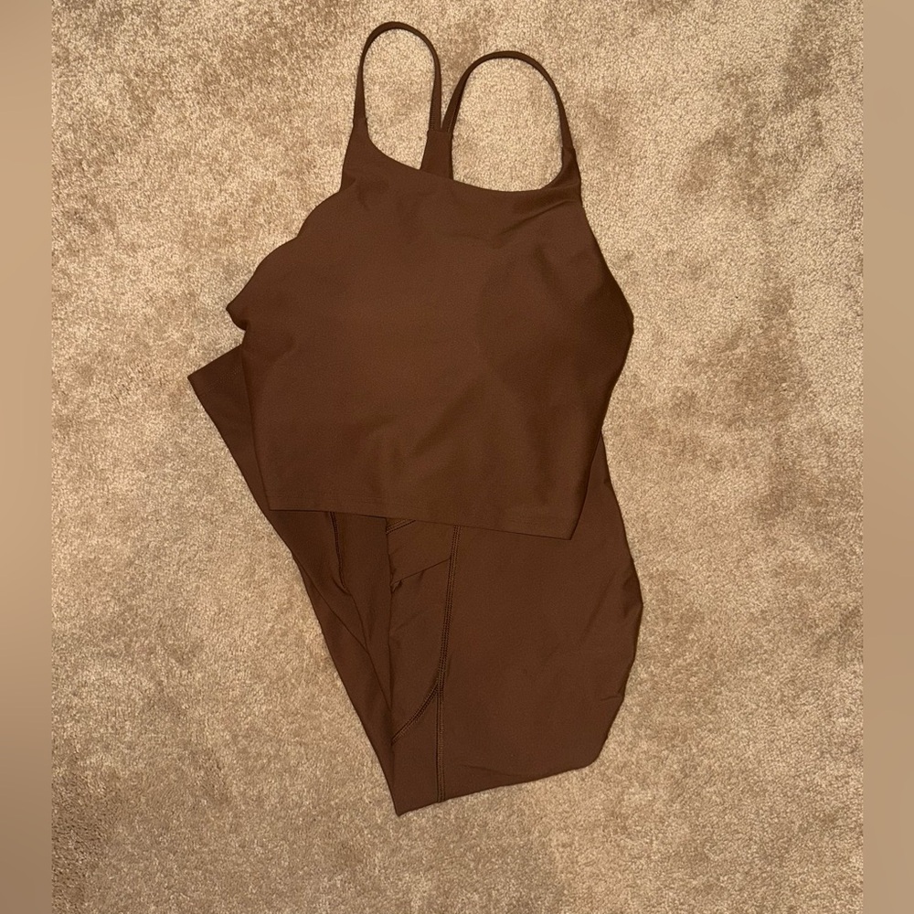 Old Navy Active Brown Set